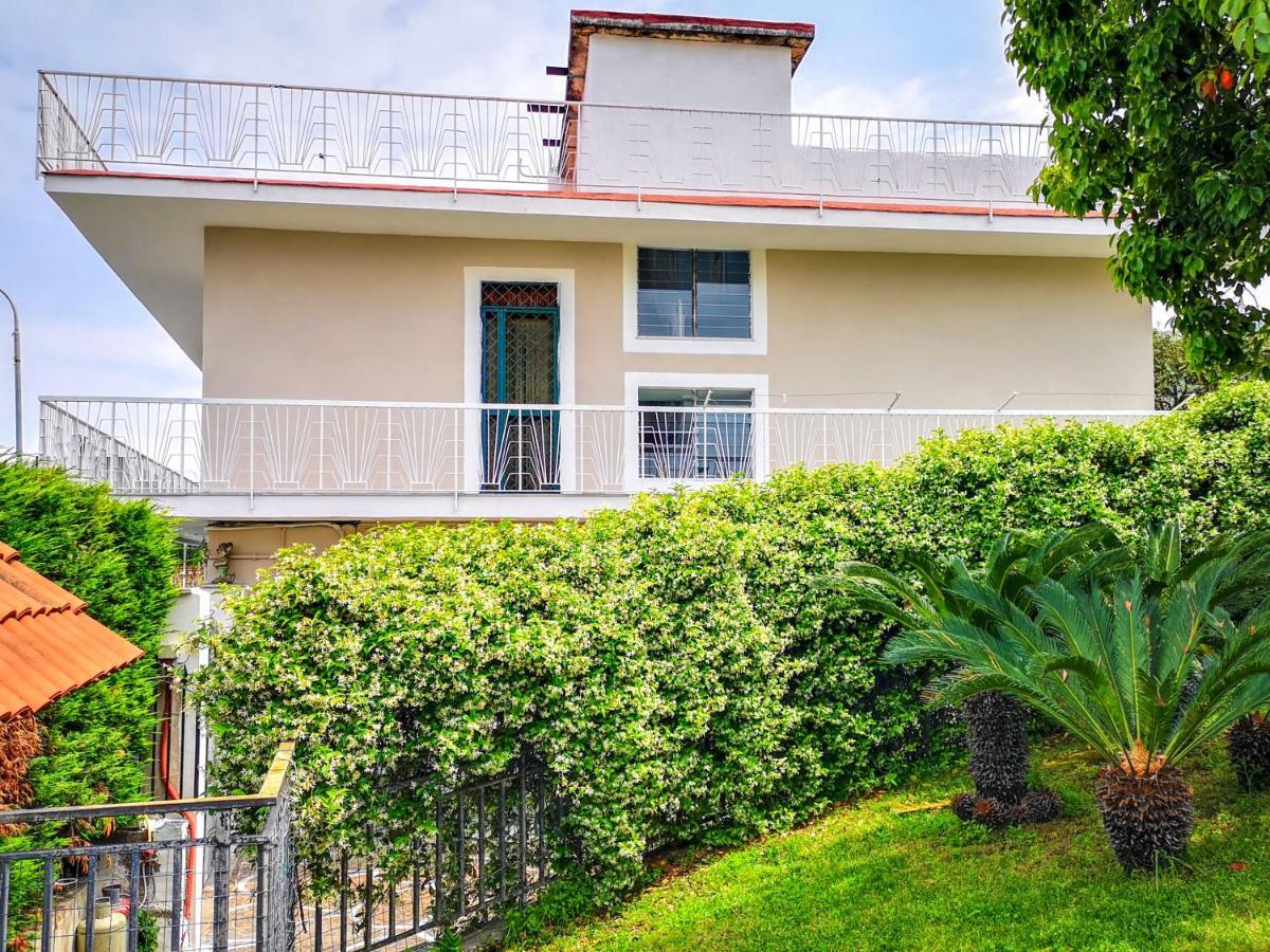 Apartamento La Casa Di Gelsomina SantʼAntonio Abate Exterior foto